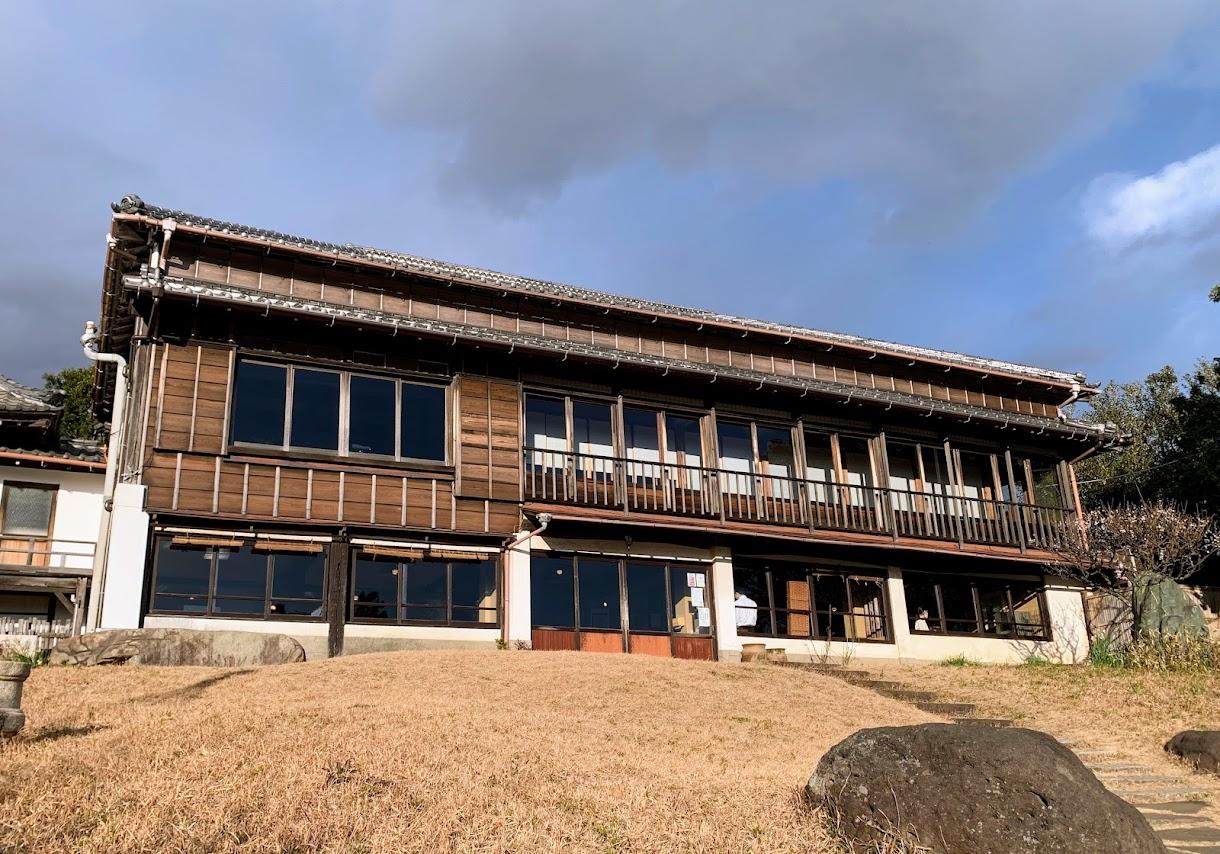 国登録有形文化財の檑亭本館　横浜市戸塚の豪農猪熊家旧宅を移築したもの