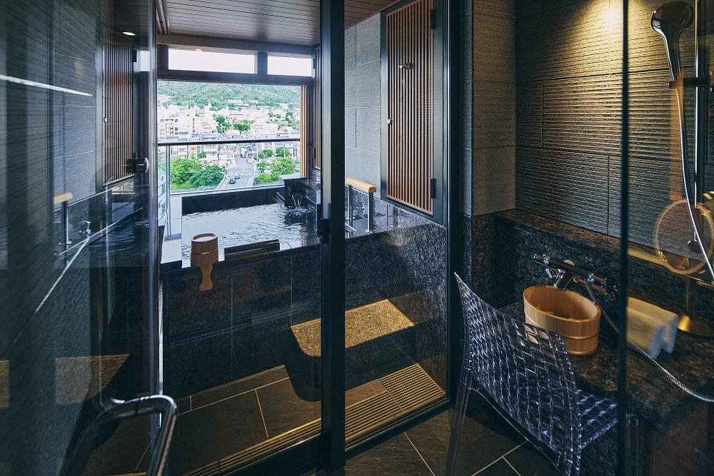 客室露天風呂（一例））