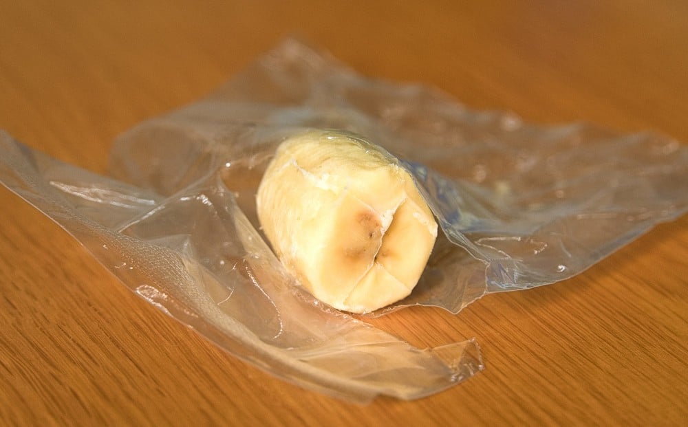 「凍眠」で急速冷凍したバナナ