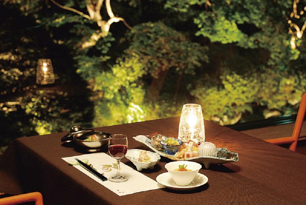 夕食（イメージ）