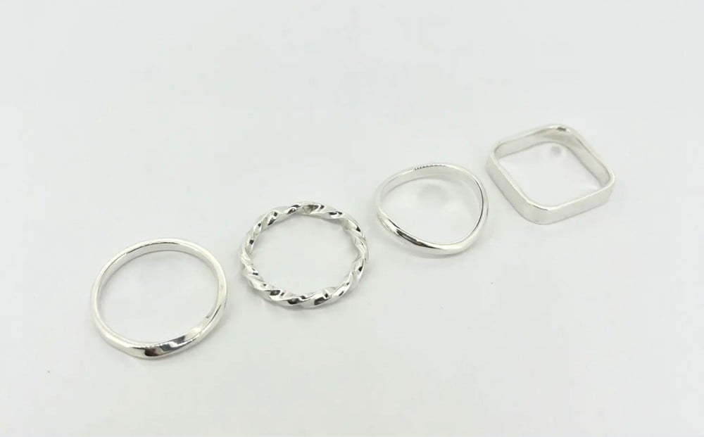 左から、【メビウス】【ツイスト】【ウェーブ】【スクエア】