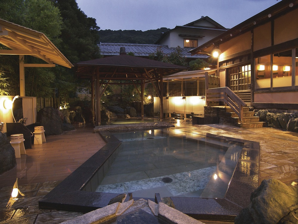 露天風呂「古狸の湯」