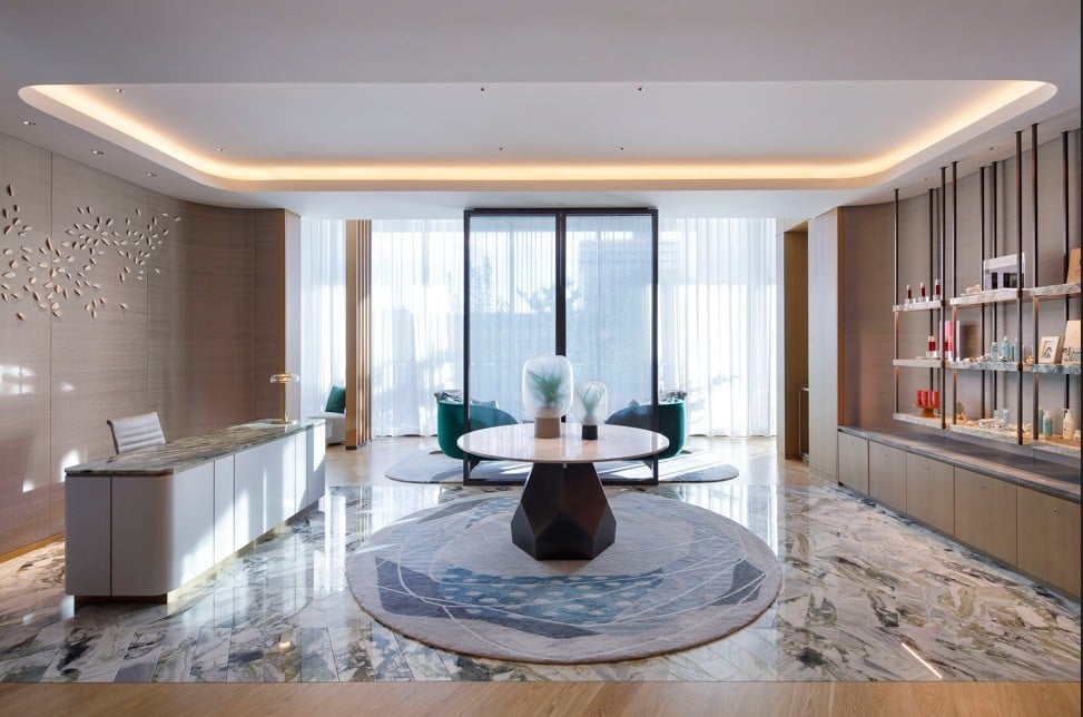 ヘブンリースパのフロント