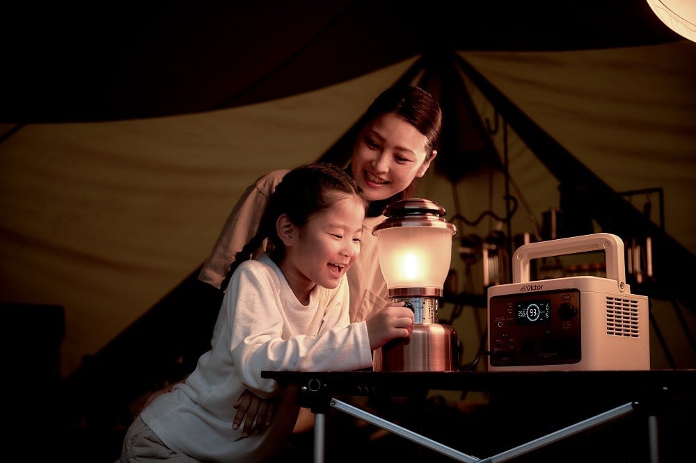 アウトドアシーンでも大活躍のポータブル電源