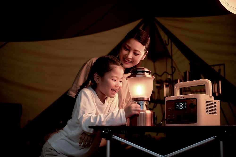 アウトドアシーンでも大活躍のポータブル電源