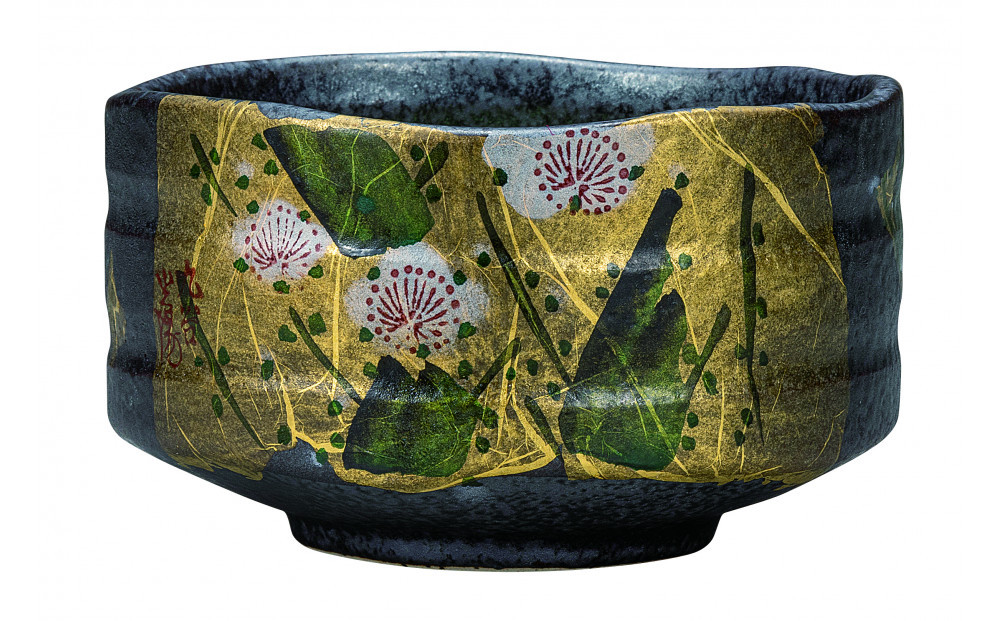 九谷焼　抹茶碗・金箔梅　山田登陽志