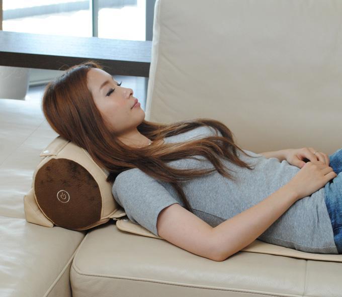 ふるさと納税 和歌山県 海南市 もみ玉マッサージロール ベージュ AKU100303002 もみ玉マッサージロール - 和歌山県海南市｜ふるさとチョイス