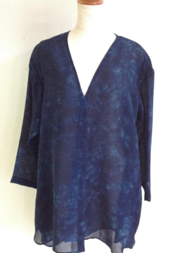 伝統織物のトップブランド夏塩沢に本藍染めを施した洋服オリジナルブランド『ナツシオンブルー』むらくも染（ジャケット23）