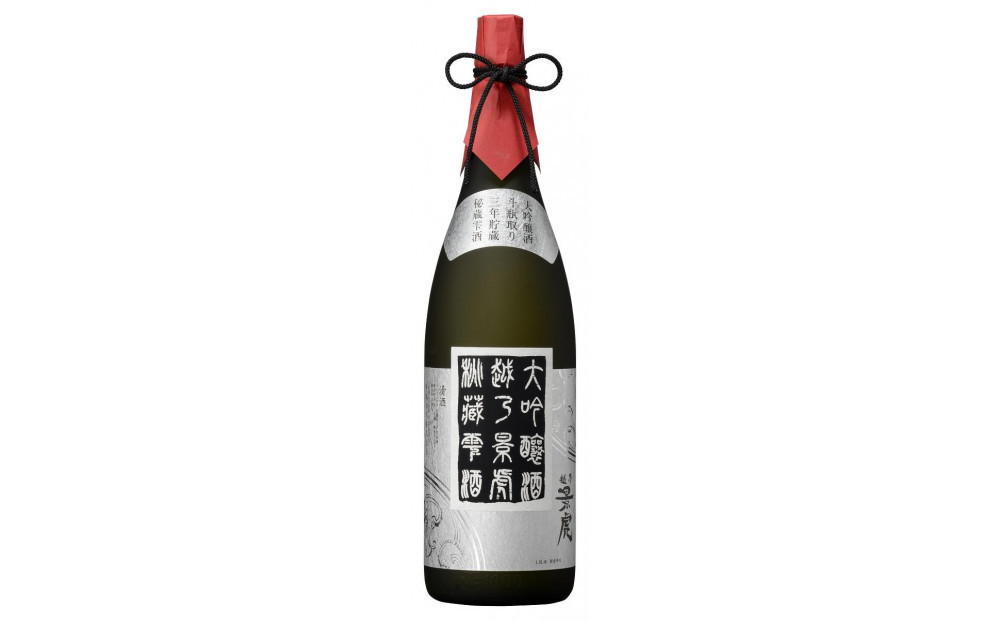越乃景虎　大吟醸　秘蔵雫酒　桐箱入　1800ml