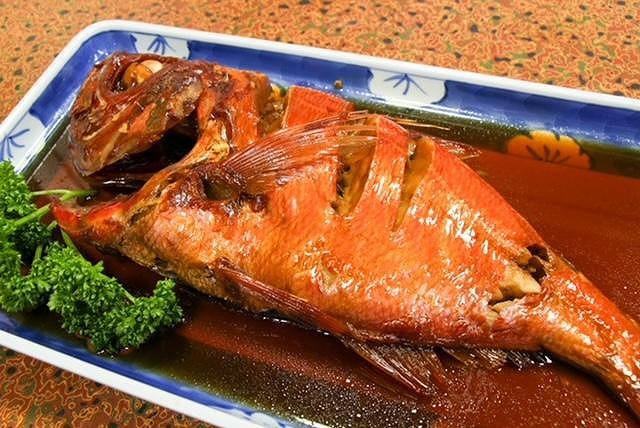 かけ家自慢の金目鯛の煮付け付きペア宿泊券 1泊2食