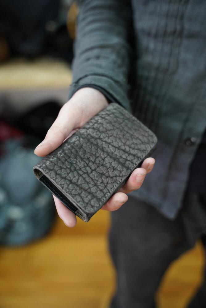 【ierib】名刺入れ / BUSINESS CARD CASE / BULL カラー： GRAY