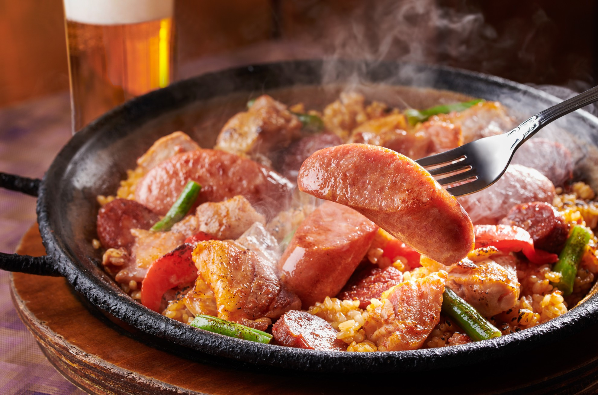 スペイン産栗豚とチョリソーのパエリア&nbsp;2人前&nbsp;静岡の老舗スペインレストラン「サングリア」&nbsp;冷凍&nbsp;スペイン料理&nbsp;パエリア&nbsp;タパス&nbsp;ワイン&nbsp;バル&nbsp;バール◇