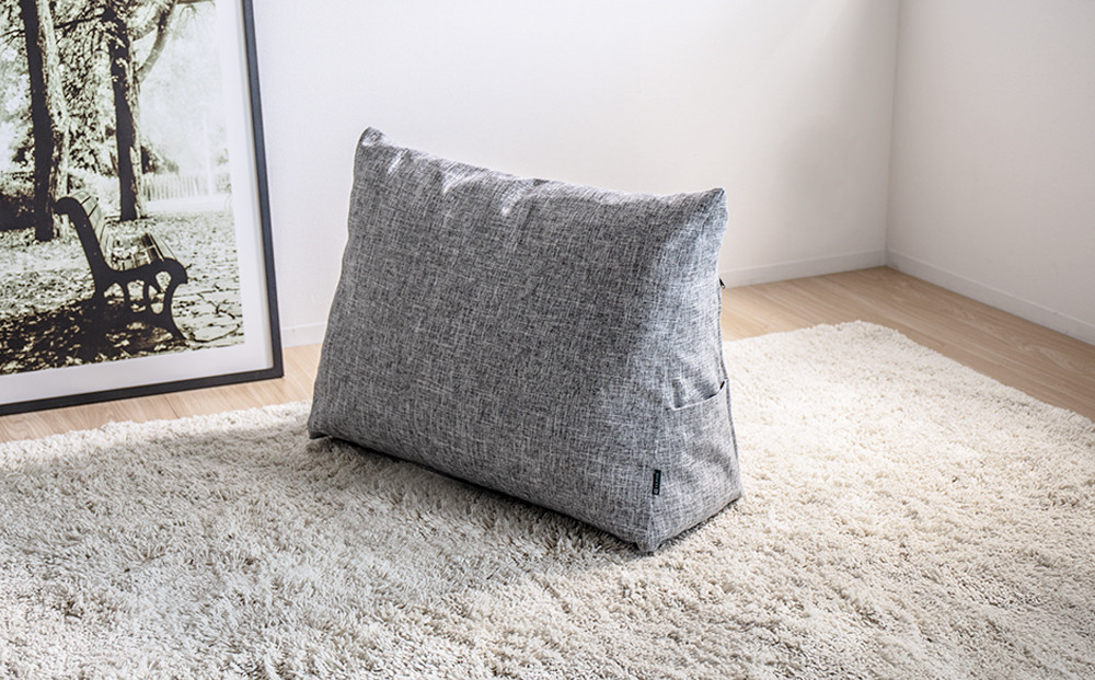 【グレー】布団収納カバー&nbsp;三角形&nbsp;幅67&nbsp;×&nbsp;奥行26&nbsp;×&nbsp;高さ50cm&nbsp;布団収納&nbsp;布団収納袋&nbsp;布団収納クッション&nbsp;背もたれ&nbsp;クッション&nbsp;クッションカバー&nbsp;ソファ生地&nbsp;三角形&nbsp;おしゃれ&nbsp;布団&nbsp;収納&nbsp;掛け布団収納ケース&nbsp;&nbsp;SNG104416701