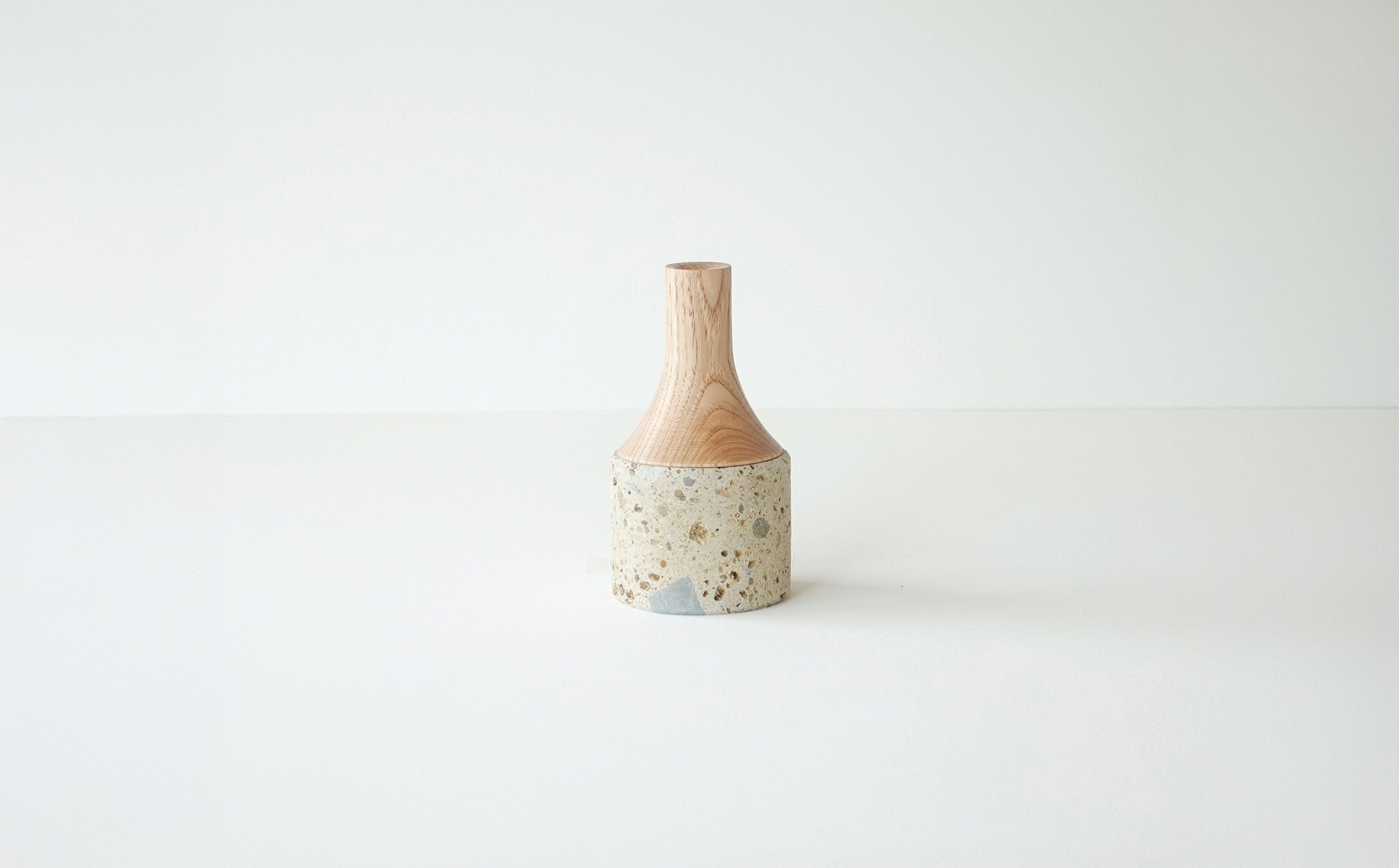 センダイフォルム フラワーベース 花瓶 ナチュラル【花瓶 花器