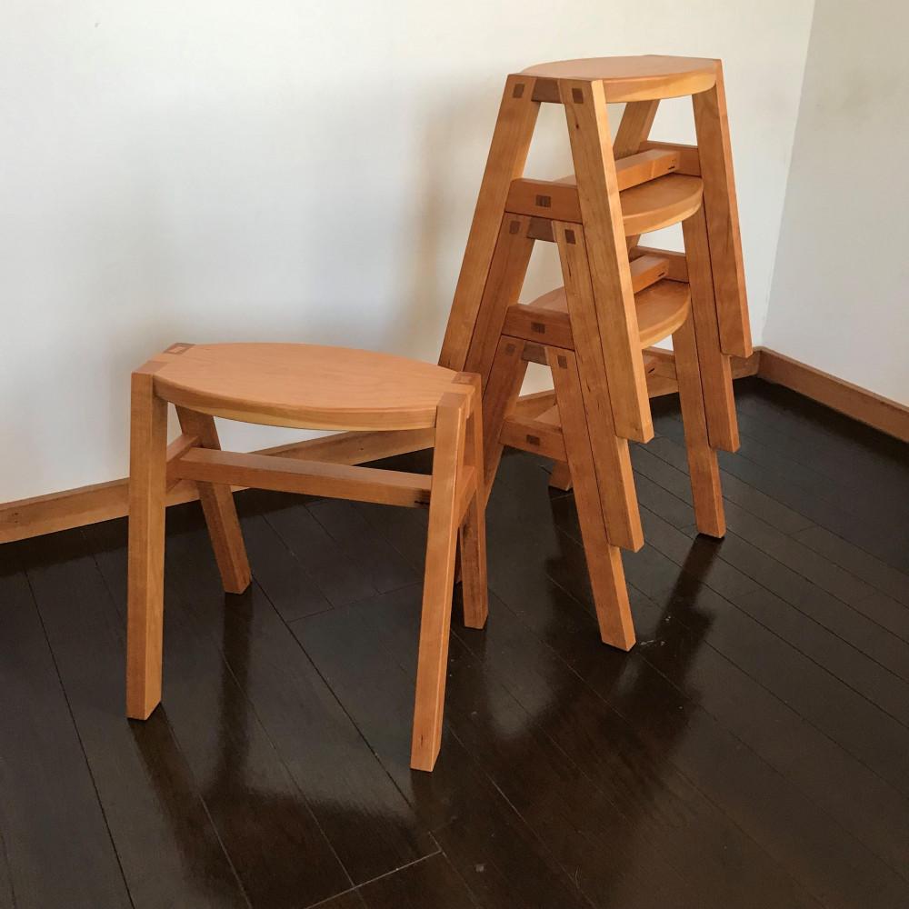 【スタッキングスツール&nbsp;1脚：積み重ねることができるスツール】スツール&nbsp;スタッキング&nbsp;スタッキングスツール&nbsp;チェリー&nbsp;nove