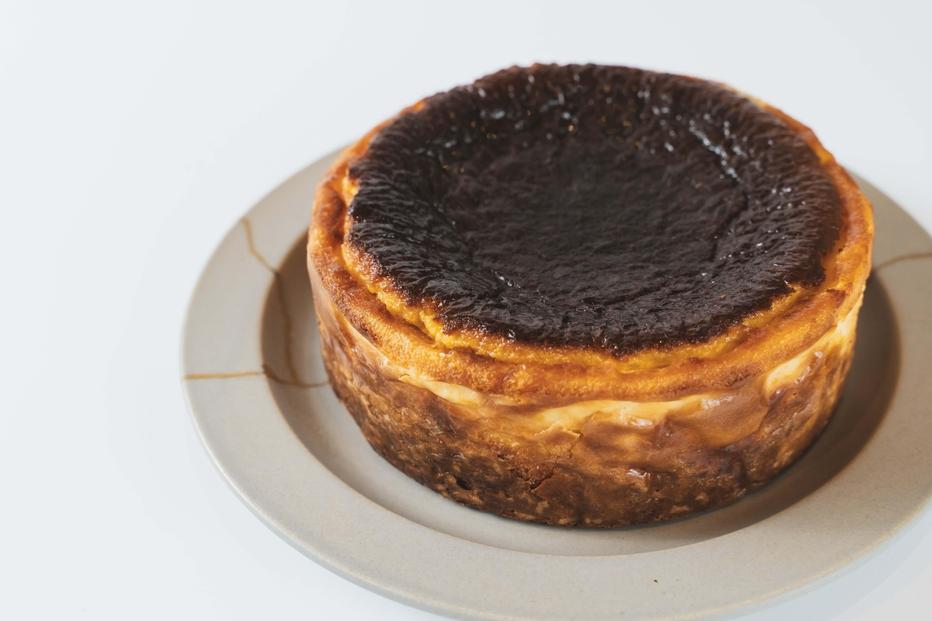 博多のおやつ　極幻バスクチーズ　12cm&nbsp;１個