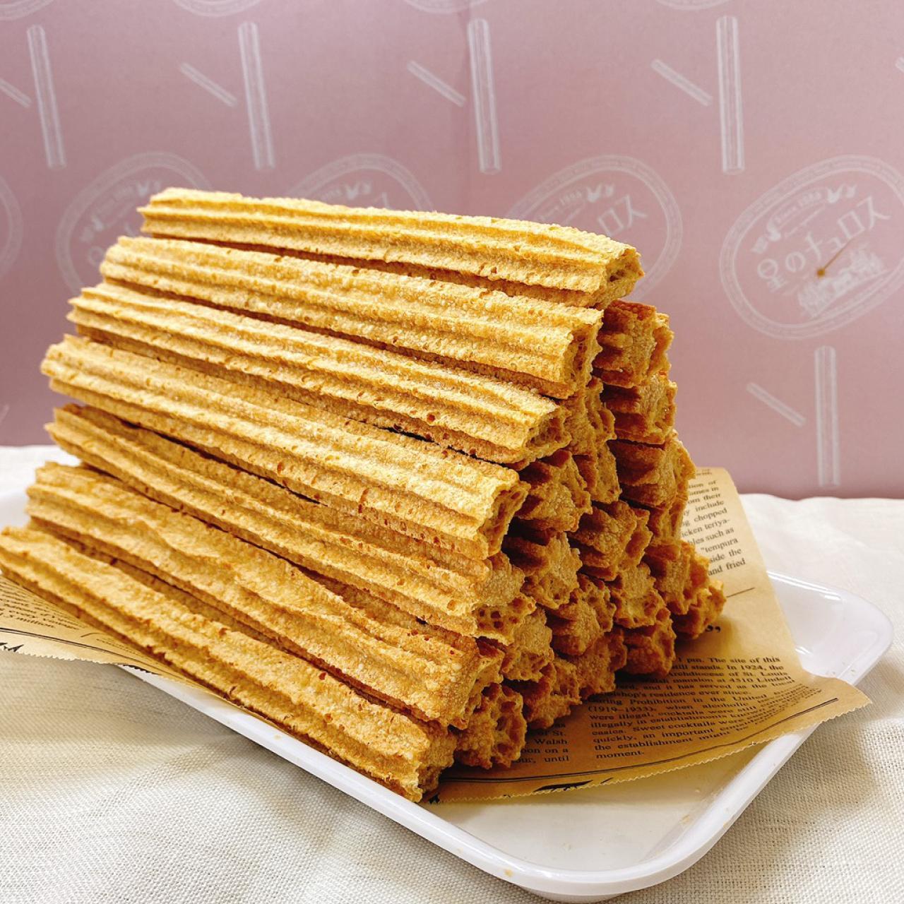 国内製造　星のチュロス(シナモン25本入り)