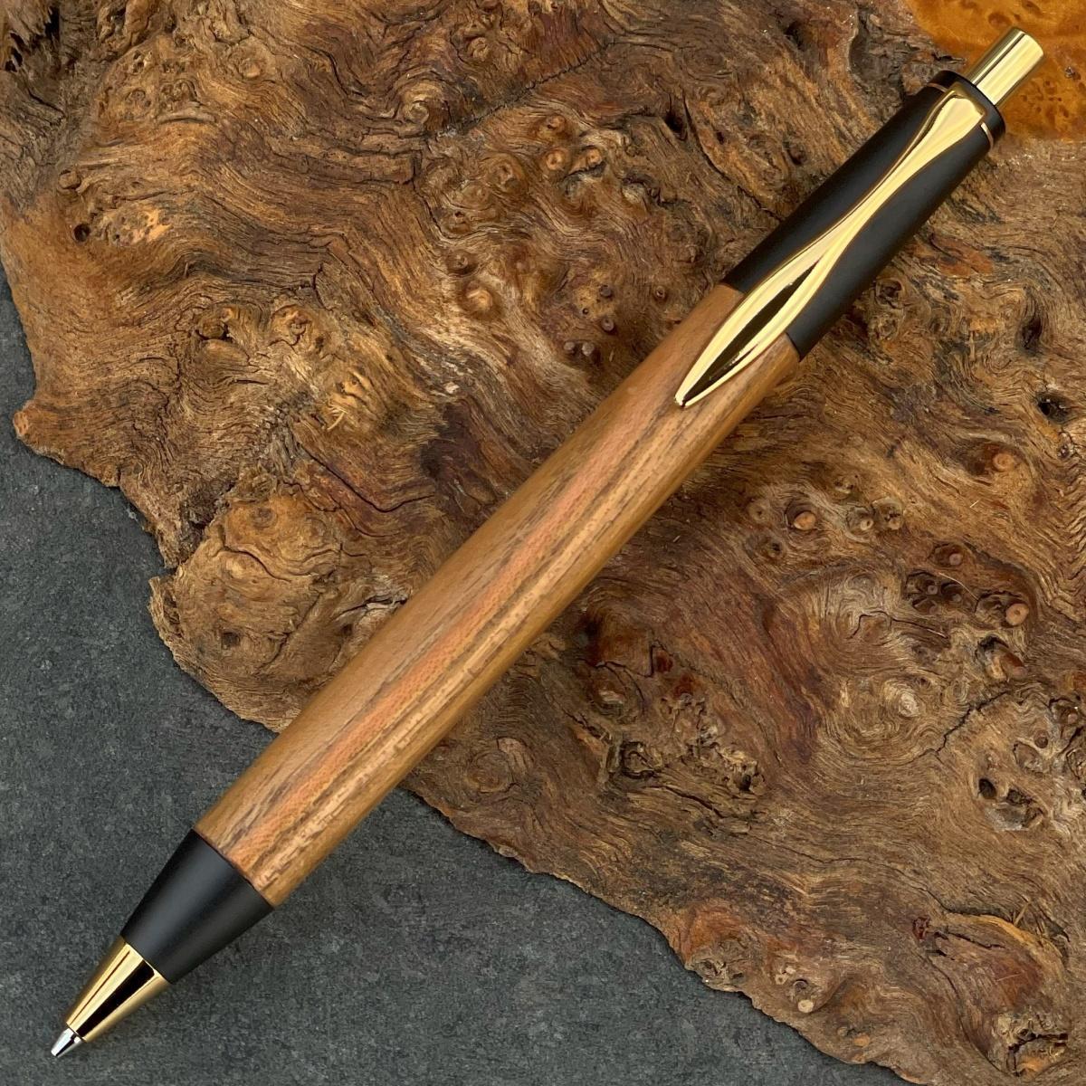 槐・えんじゅ&nbsp;&nbsp;&nbsp;&nbsp;&nbsp;/&nbsp;2つの内部機構を持つ新感覚の木軸ペン&nbsp;/&nbsp;SINPEN【MP&BP】&nbsp;ゴールド金具/&nbsp;MUKU屋