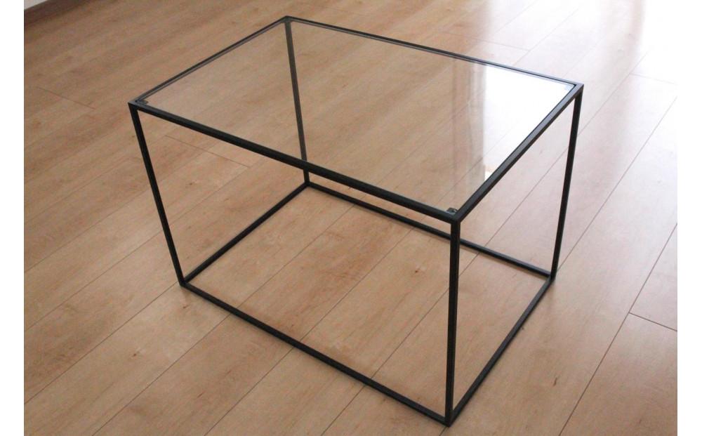 ガラステーブル ブラック HBG-041 お部屋に圧迫感のないシンプルデザイン