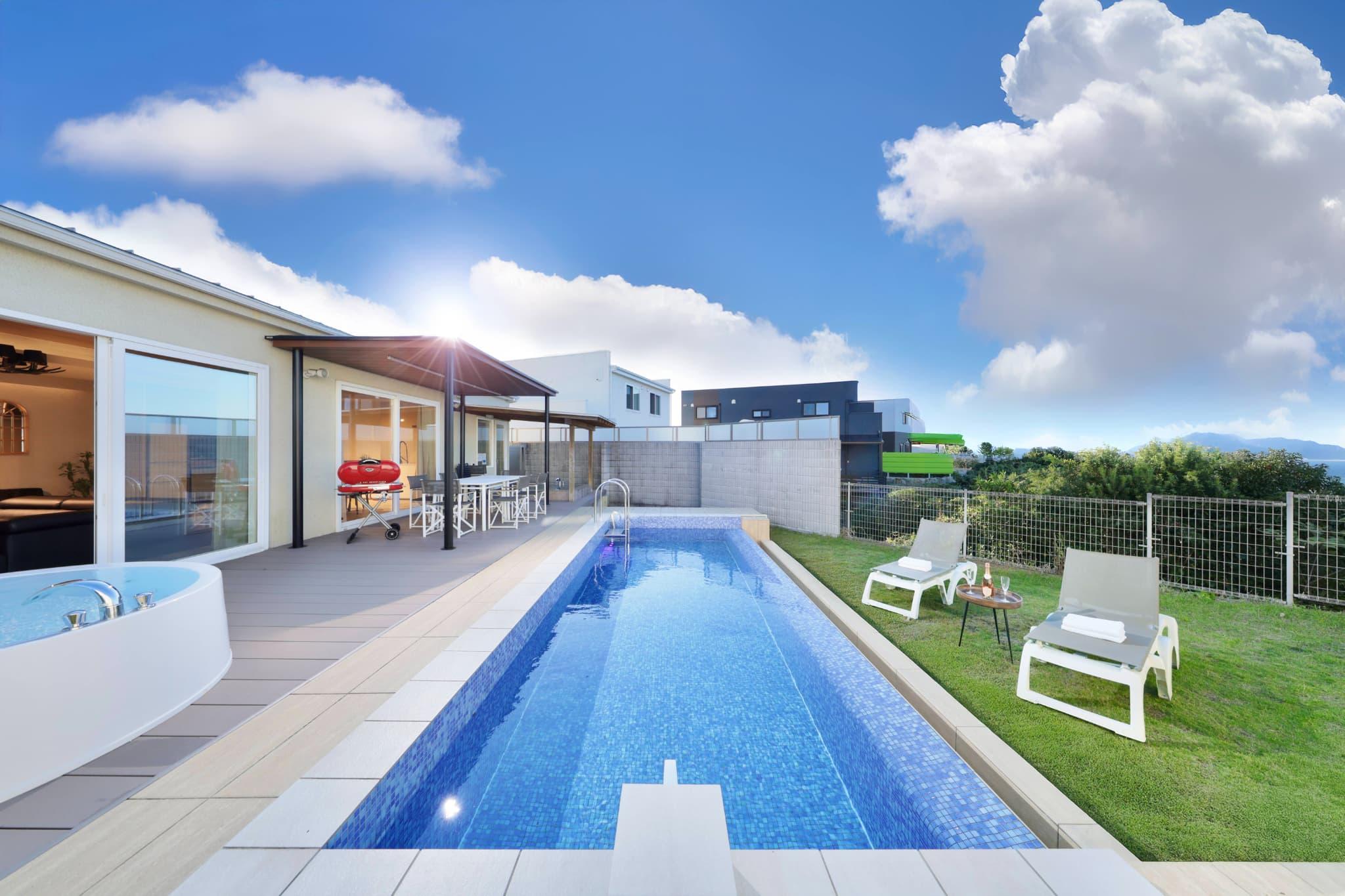 【クリスタルヴィラ白浜】ペットと泊まれるプライベートプール付きロイヤルスイートヴィラ ペア宿泊