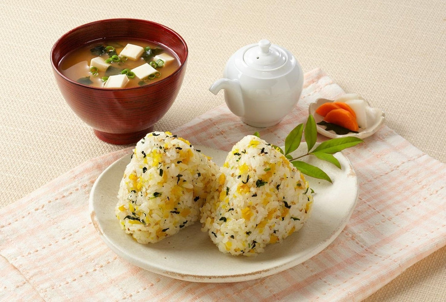 混ぜ込みきざみたくあん (30g×10袋) あったかごはんに混ぜるだけ 韓国おにぎりチュモッパ 風 御飯の素 井口食品 いのくち