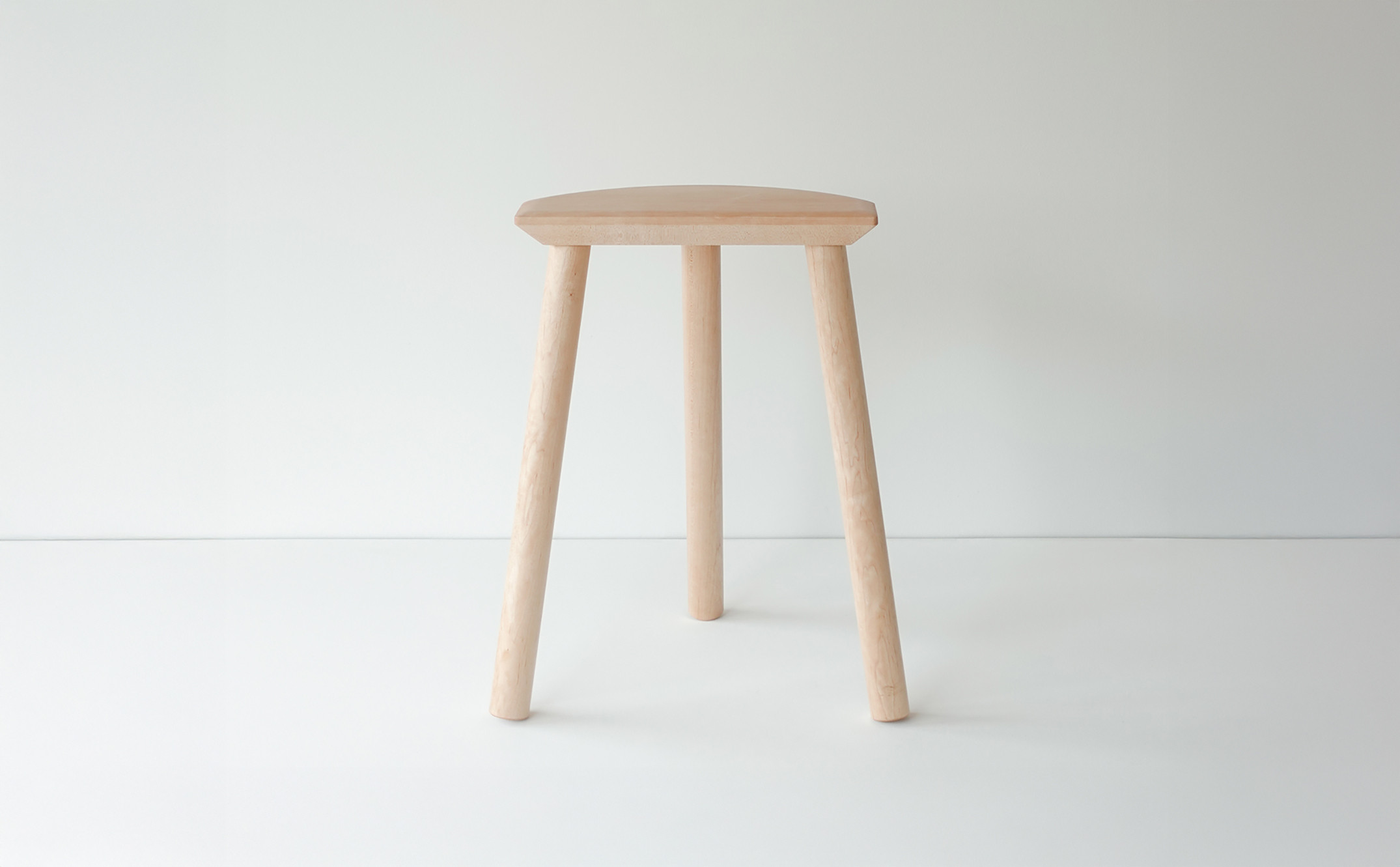 センダイフォルム シカガワスツール 板座 450【アウトドア チェア インテリア ファニチャー 人気 家具 仙台市 クラフト 木製 デザイン 座面 板座 高品質 手作り 日本製 クラシック シンプル モダン 収納 多機能 コンパクト】