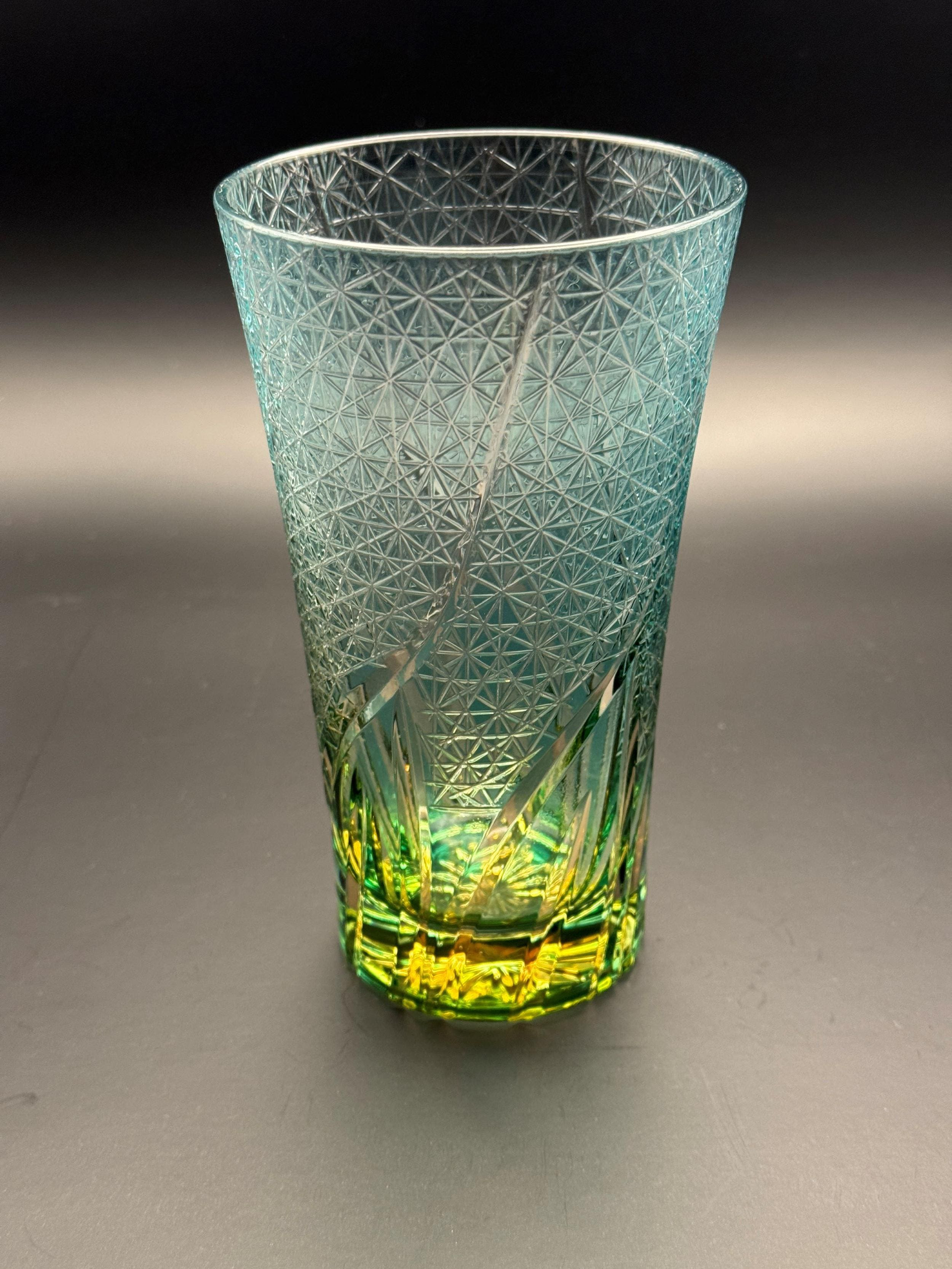 KR-024琥珀‐エメラルドグリーン&nbsp;［NF47］