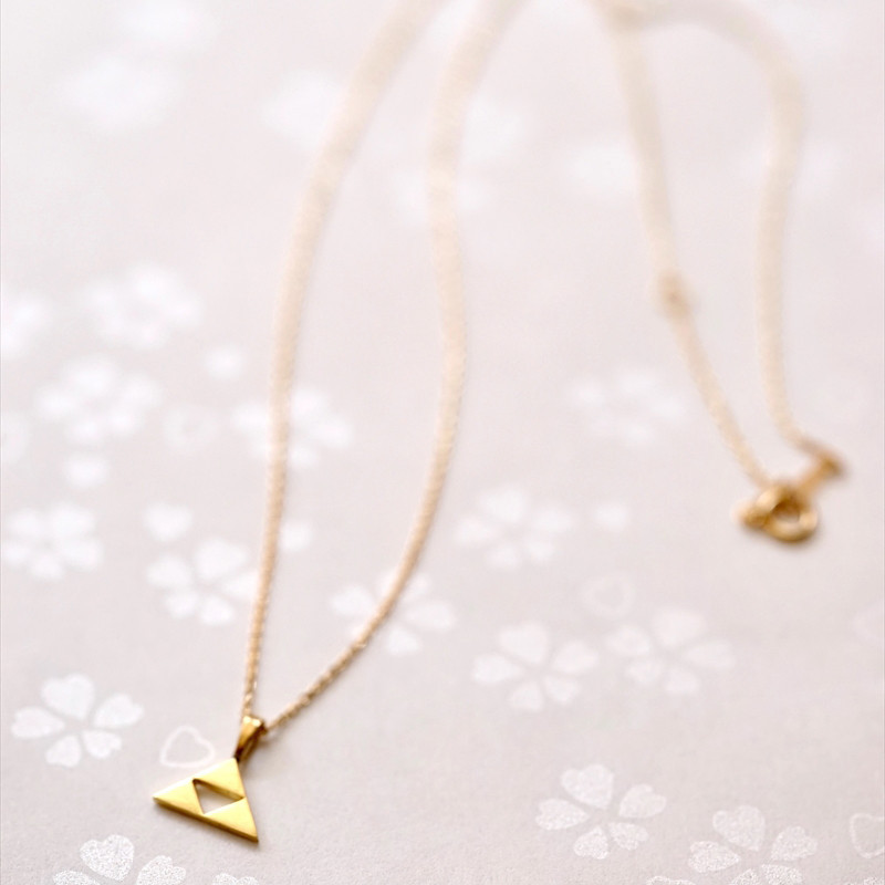 小田原北條　三つ鱗ネックレス（チェーン付き）【&nbsp;ジュエリー&nbsp;アクセサリー&nbsp;神奈川県&nbsp;小田原市&nbsp;】