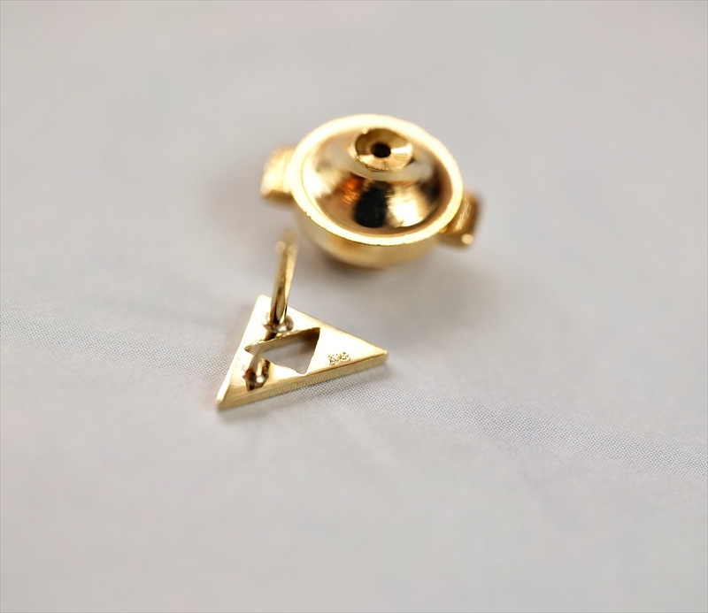 小田原北條　三つ鱗ピンバッジ【&nbsp;ジュエリー&nbsp;アクセサリー&nbsp;神奈川県&nbsp;小田原市&nbsp;】