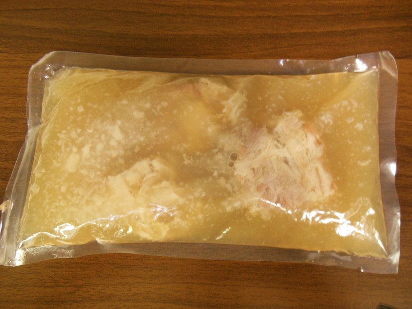 【ふるさと納税】軟骨入りスープ２食セット&nbsp;～「沖縄・浜屋そば」よりお届け！～&nbsp;｜人気&nbsp;沖縄そば&nbsp;ソーキ&nbsp;&nbsp;沖縄&nbsp;おきなわ&nbsp;食堂&nbsp;そば&nbsp;そーき&nbsp;ソーキ&nbsp;三枚肉&nbsp;肉&nbsp;沖縄そば&nbsp;おきなわそば&nbsp;おすすめ&nbsp;人気&nbsp;&nbsp;家族&nbsp;ファミリー&nbsp;汁&nbsp;スープ