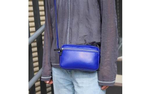 ＼年内発送／ミニポシェット/ ブルー M134