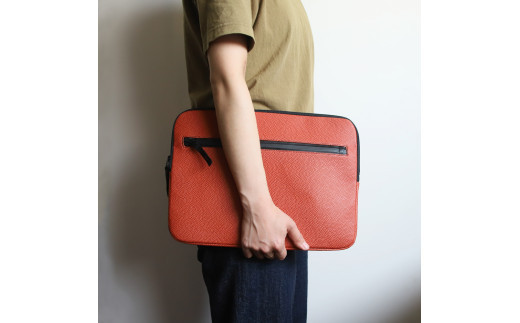 ＼年内発送／マルチケースPC-M/ ブラウン M133