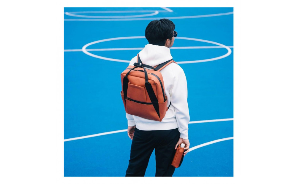＼年内発送／バックパック/ ブラウン M088