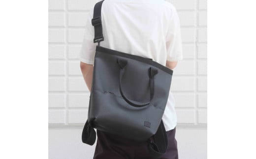 ＼年内発送／4WAYバッグ / ブラック E021