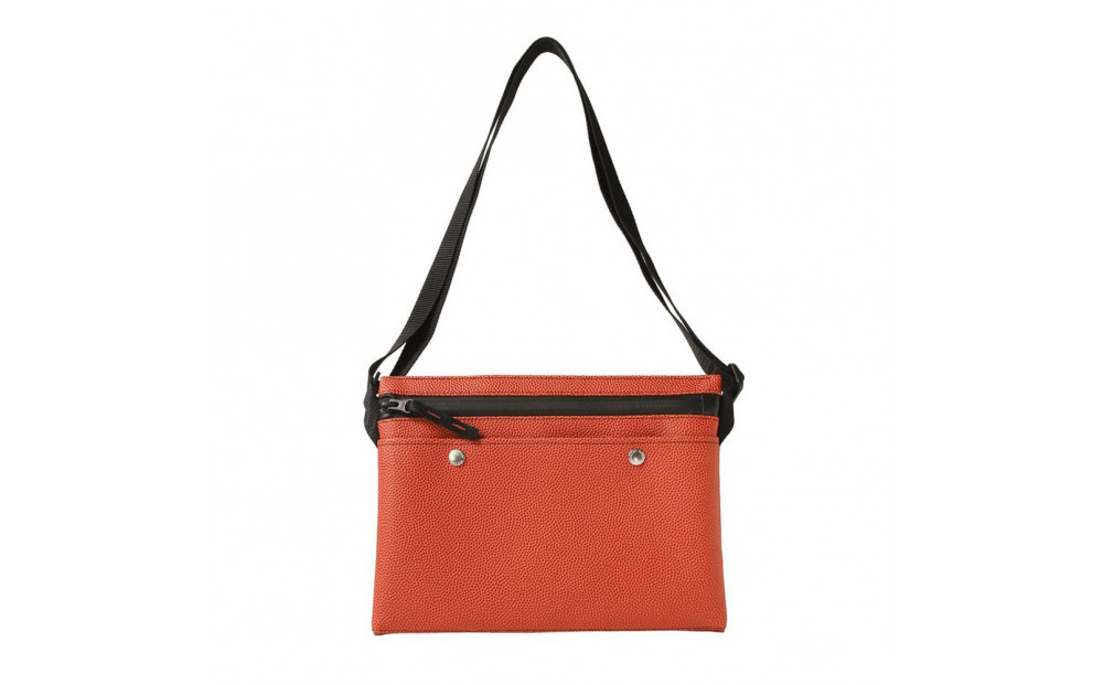 ＼年内発送／サコッシュ/ ブラウン M048