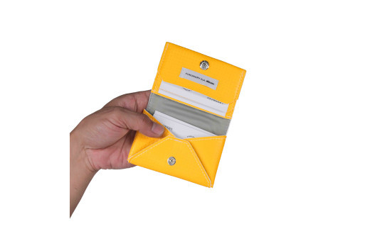 ＼年内発送／名刺ケース/ イエロー M091