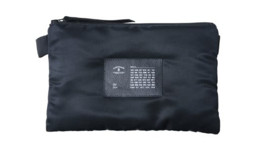 ＼年内発送／ポーチ   MA-1/ブラック F010