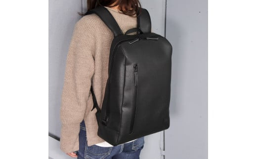 ＼年内発送／バックパック/ブラック E117