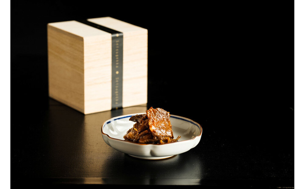 神戸牛ステーキ鉄板焼&nbsp;雪月花本店&nbsp;神戸牛しぐれ煮&nbsp;桐箱&nbsp;瓶入り&nbsp;240ｇ