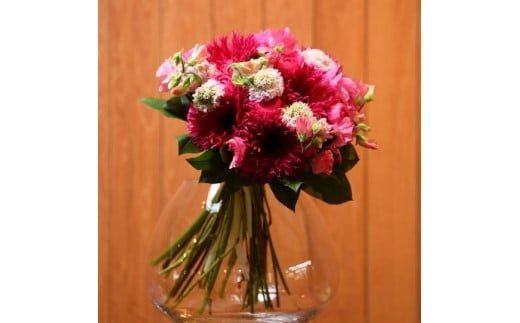 季節ごとに届く、えらべるお花　Sサイズ（4回お届け）【季節ごとに届く、えらべるお花 Sサイズ フラワーライフ 世界らん展 フラワードリームジャパンカップ フラワーアレンジメント 6種類のフラワースタイル 神奈川県 小田原市 】