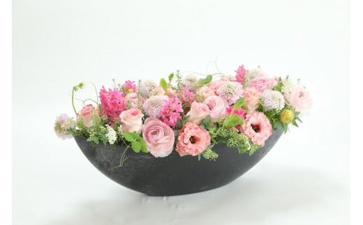 季節ごとに届く、えらべるお花　Mサイズ（4回お届け）【季節ごとに届く、えらべるお花 Mサイズ フラワーライフ 世界らん展 フラワードリームジャパンカップ フラワーアレンジメント 6種類のフラワースタイル 神奈川県 小田原市 】