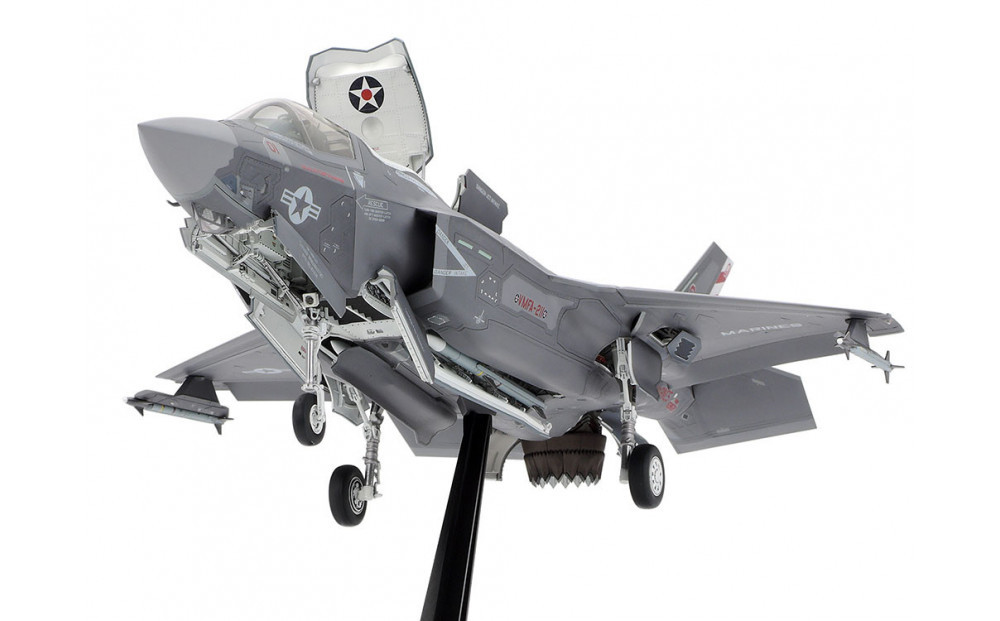 1/48&nbsp;ロッキード&nbsp;マーチンF-35B&nbsp;ライトニングII
