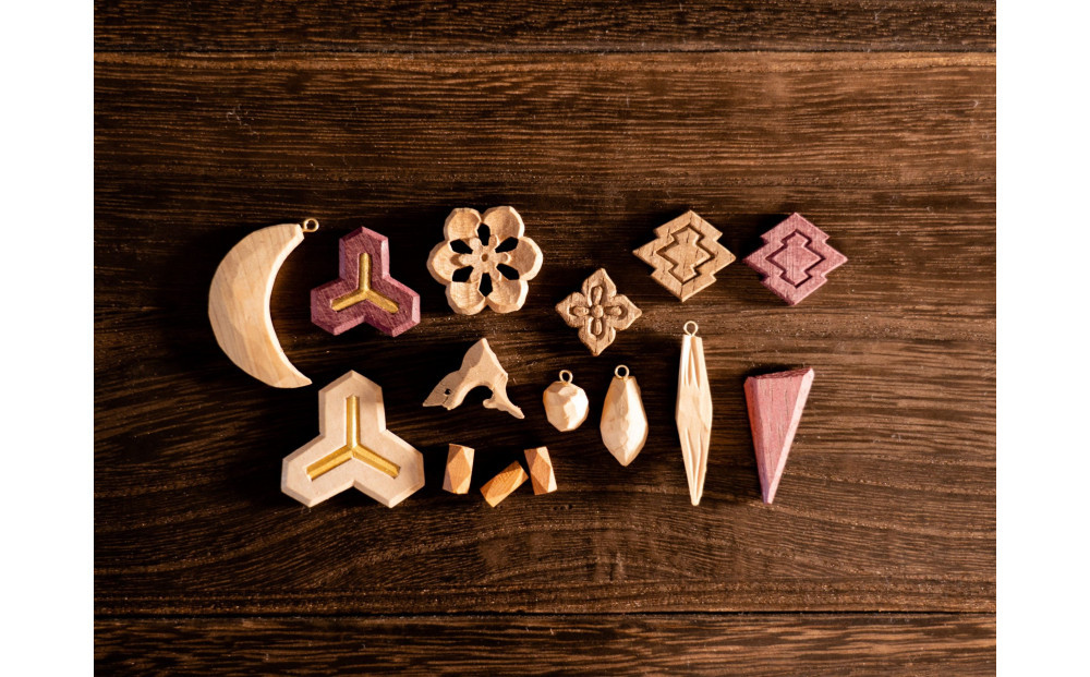 井波彫刻のアクセサリーづくり ピアス・イヤリング＜体験プラン＞