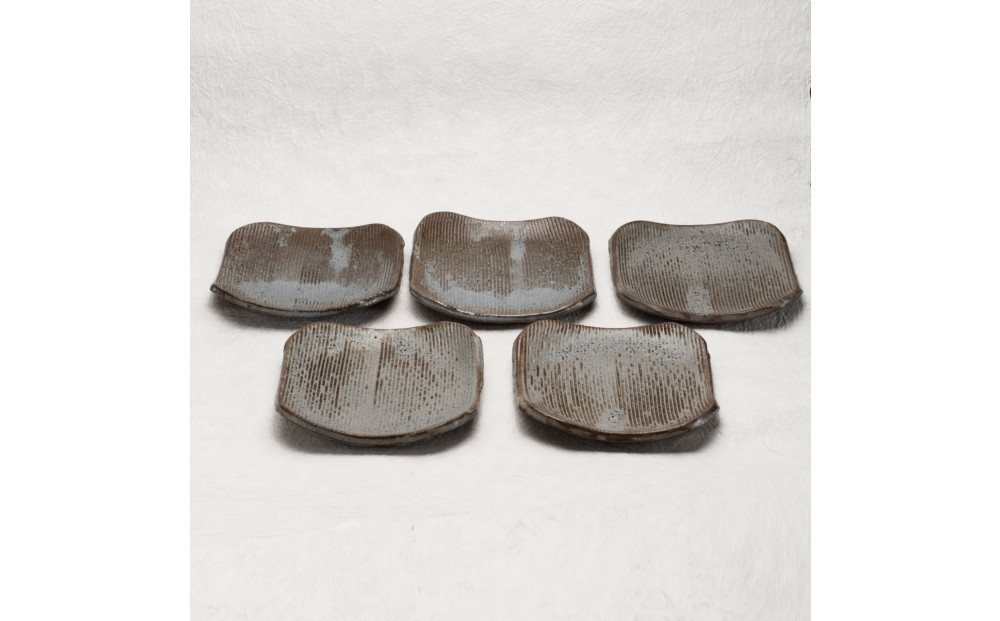 角くし目皿5枚セット&nbsp;｜&nbsp;日用品&nbsp;食器&nbsp;陶器&nbsp;キッチン&nbsp;皿&nbsp;焼物&nbsp;人気&nbsp;おすすめ