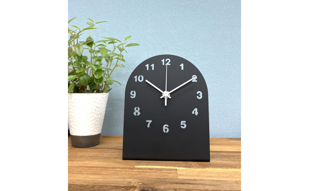 ステンレス&nbsp;置き時計&nbsp;ブラック&nbsp;インテリア&nbsp;モダン&nbsp;スタイリッシュ&nbsp;時計【雑貨&nbsp;日用品&nbsp;人気&nbsp;おすすめ&nbsp;】