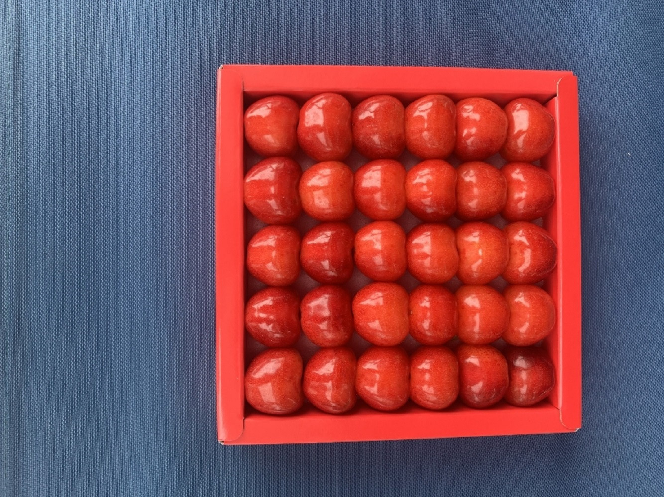 令和8年産【先行受付】山形県産さくらんぼ＜やまがた紅王&nbsp;特秀品＞30粒　プレミアム　4L