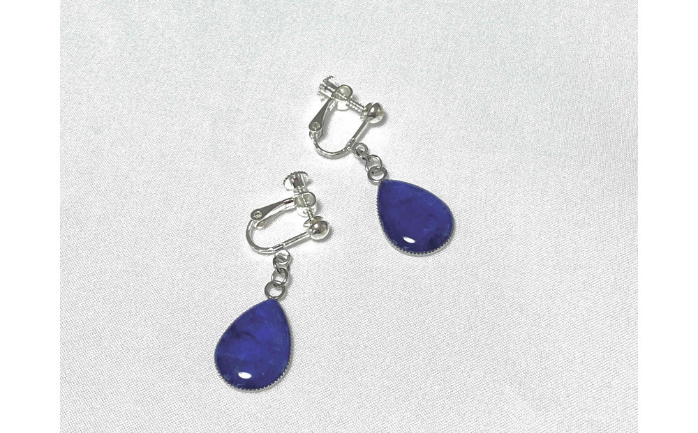 近江瑠璃細工「青の花しずく」イヤリング