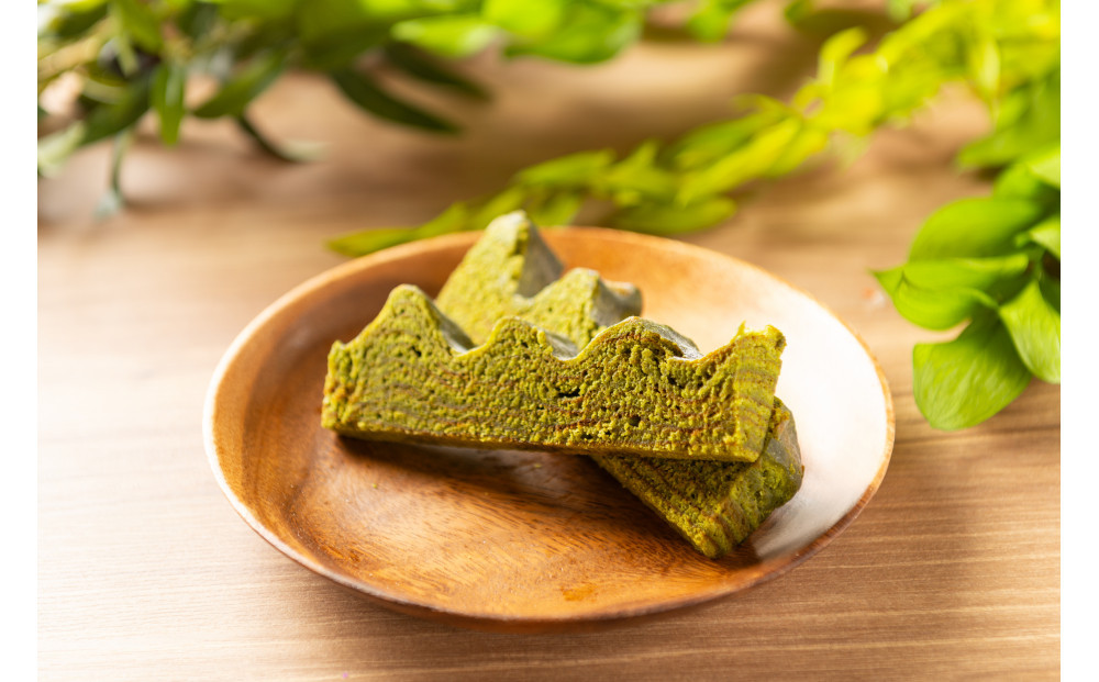 高級西尾抹茶使用！抹茶バウムクーヘンスティックタイプ　3本セット