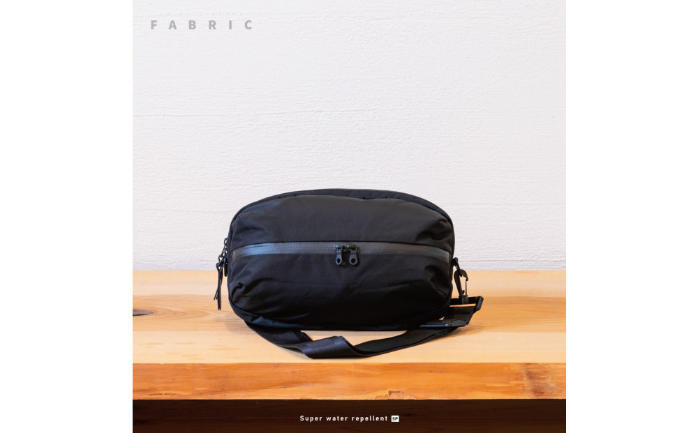 【女性も使いやすいボディバッグ】　UDUKA　Super water repellent｜人気バッグ おすすめショルダー［ ボディバッグ UDUKA Super water repellent 撥水加工 軽量 バッグ ショルダー 人気 おすすめ ギフト プレゼント お取り寄せ 通販 送料無料 ふるさと納税 ］