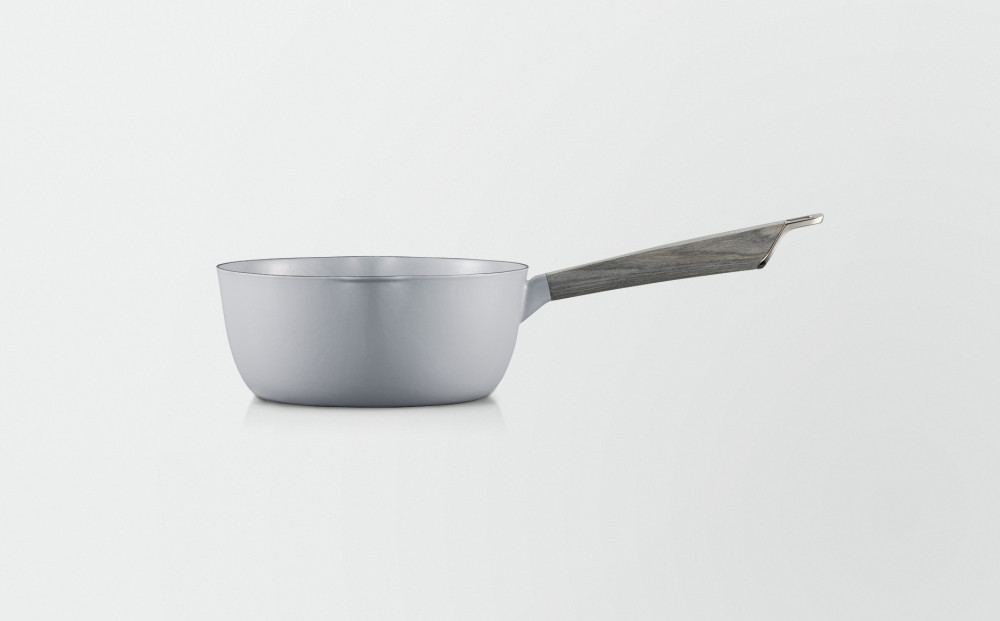 VERMICULAR YUKIHIRA 16cm ＆ドロップリッド＆専用ステンレスリッド（オイスターグレー） | 鍋 なべ 雪平鍋 調理器具 キッチン用品 VERMICULAR 鋳物ホーロー鍋 片手鍋 日本製 ガス火 ガス IH IH対応 和食 煮込み みそ汁 高級 おしゃれ ギフト プレゼント 人気 おすすめ 送料無料